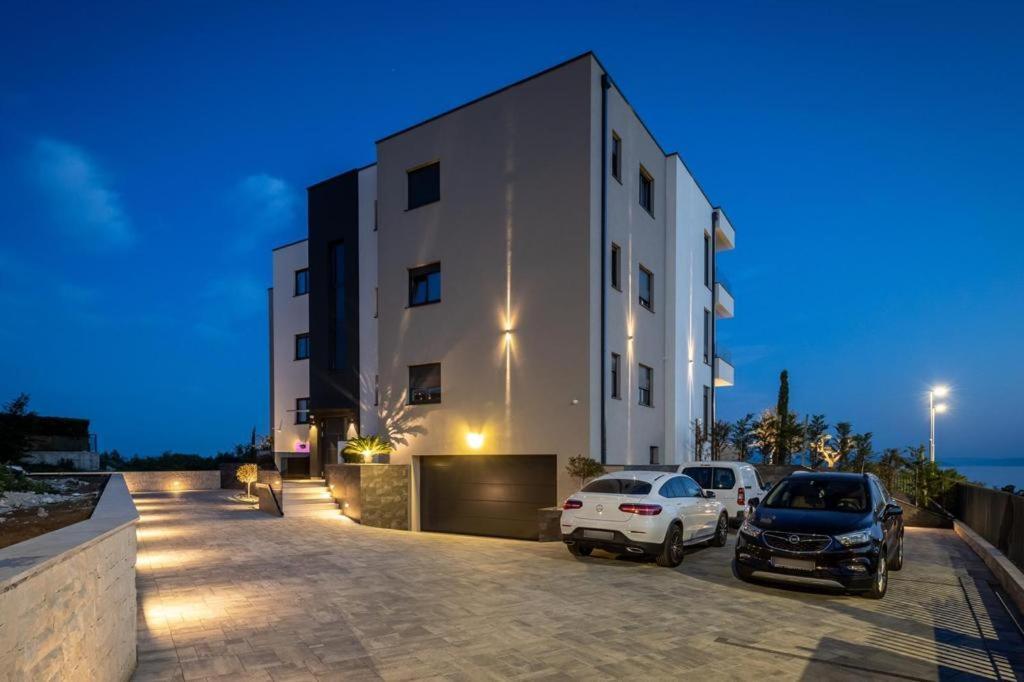 Villa Ameli Apartment With Swimming Pool Rijeka Buitenkant foto
