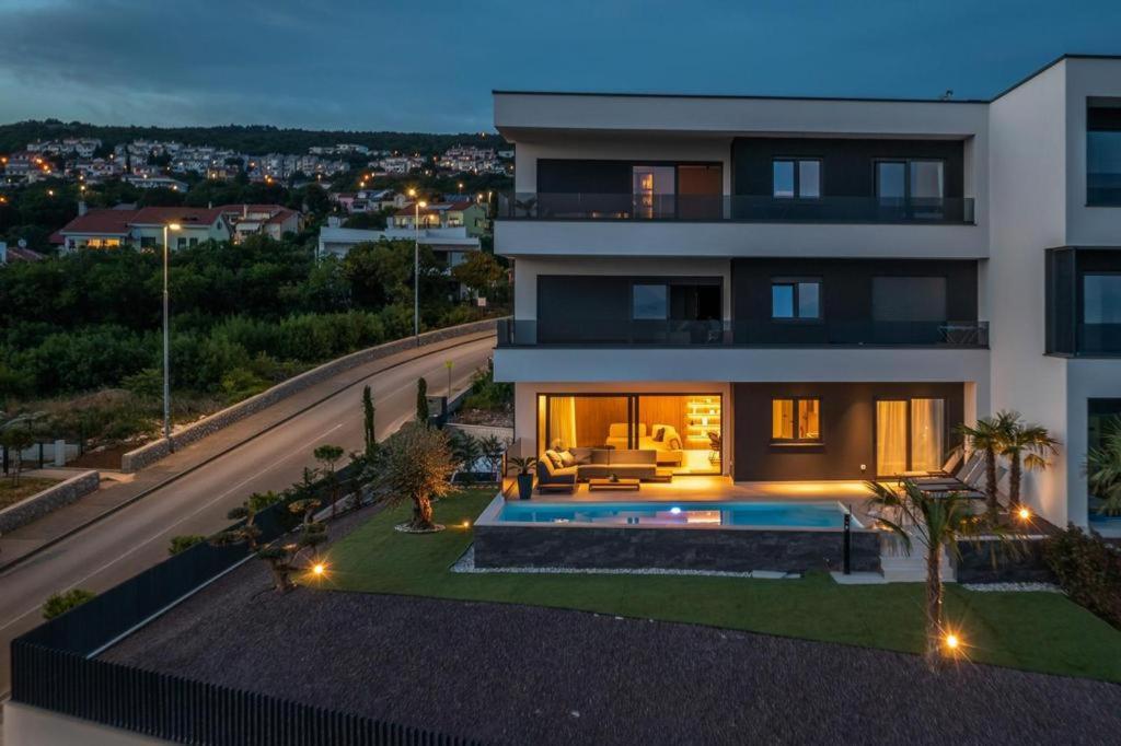 Villa Ameli Apartment With Swimming Pool Rijeka Buitenkant foto